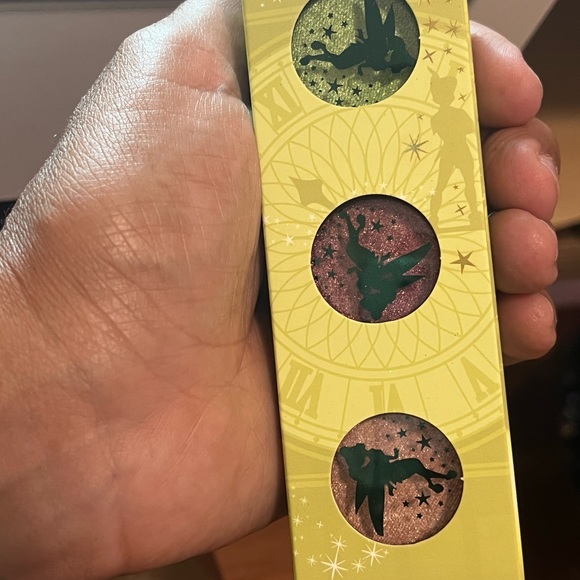 Colour pop  Colourpop tinker bell make up set! 7 pc set - Picture 4 of 7